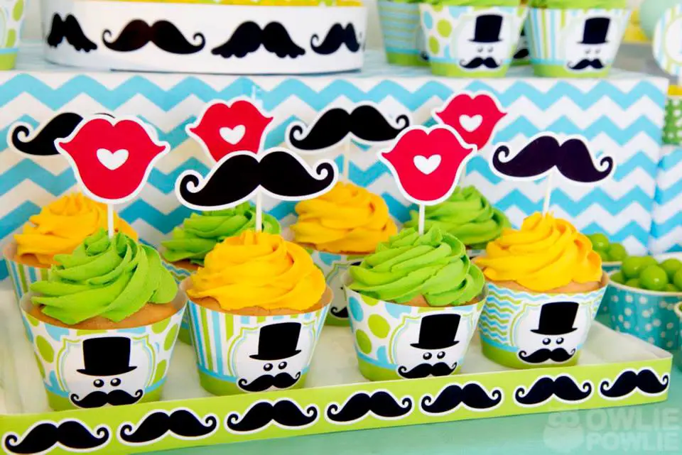 Mustache Baby Shower Cupcakes - PinkDucky.com